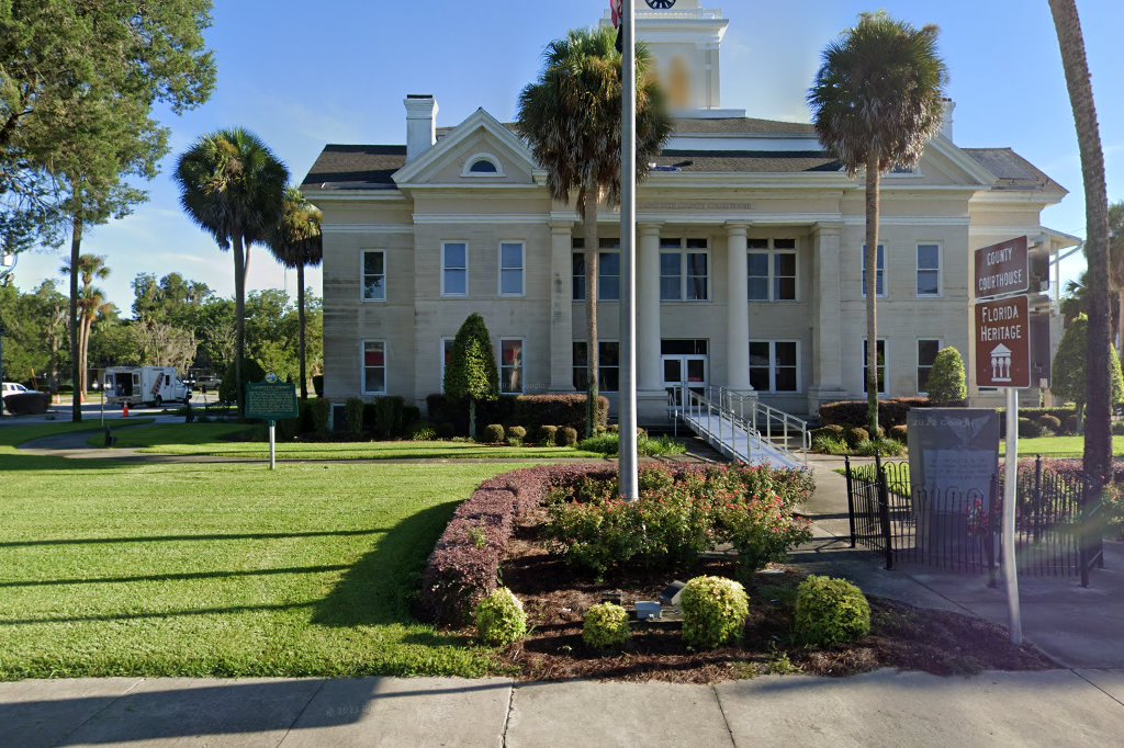 Clerk of the Court in Mayo, FL