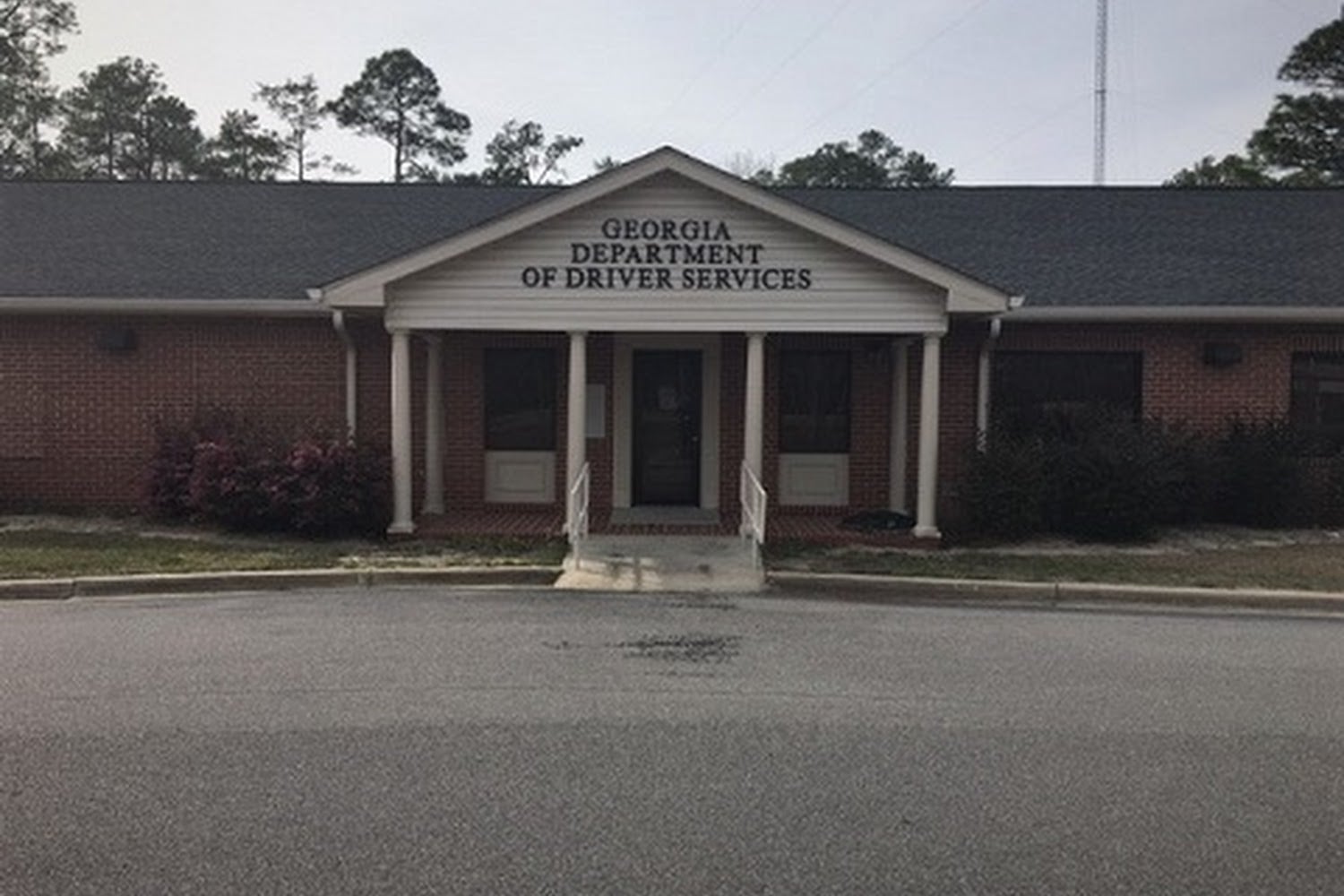Statesboro Driver License Office in Statesboro, GA