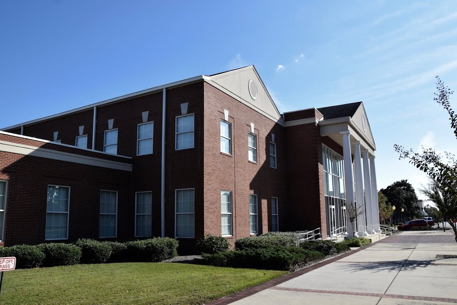 Registration & Title Office in Hinesville, GA