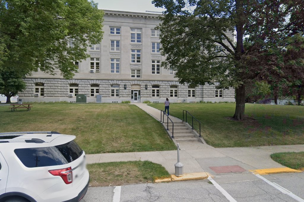 Boone County Driver License & Vehicle Registration in Boone, IA