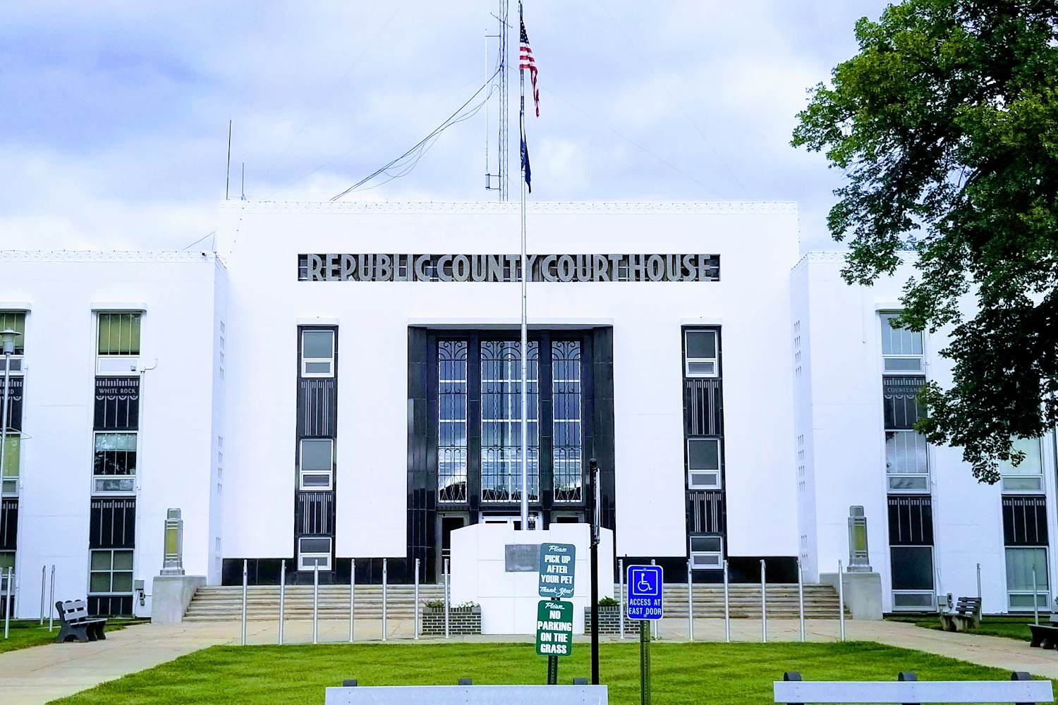 Republic County Driver's License in Belleville, KS