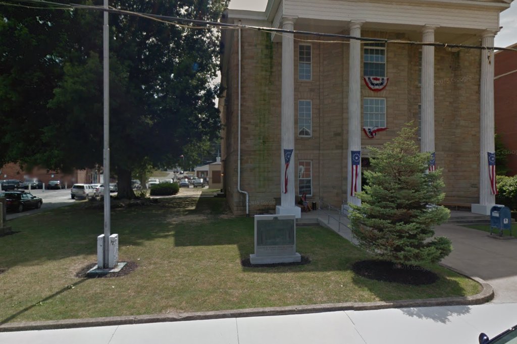 Lewis County Clerk's Office in Vanceburg, KY