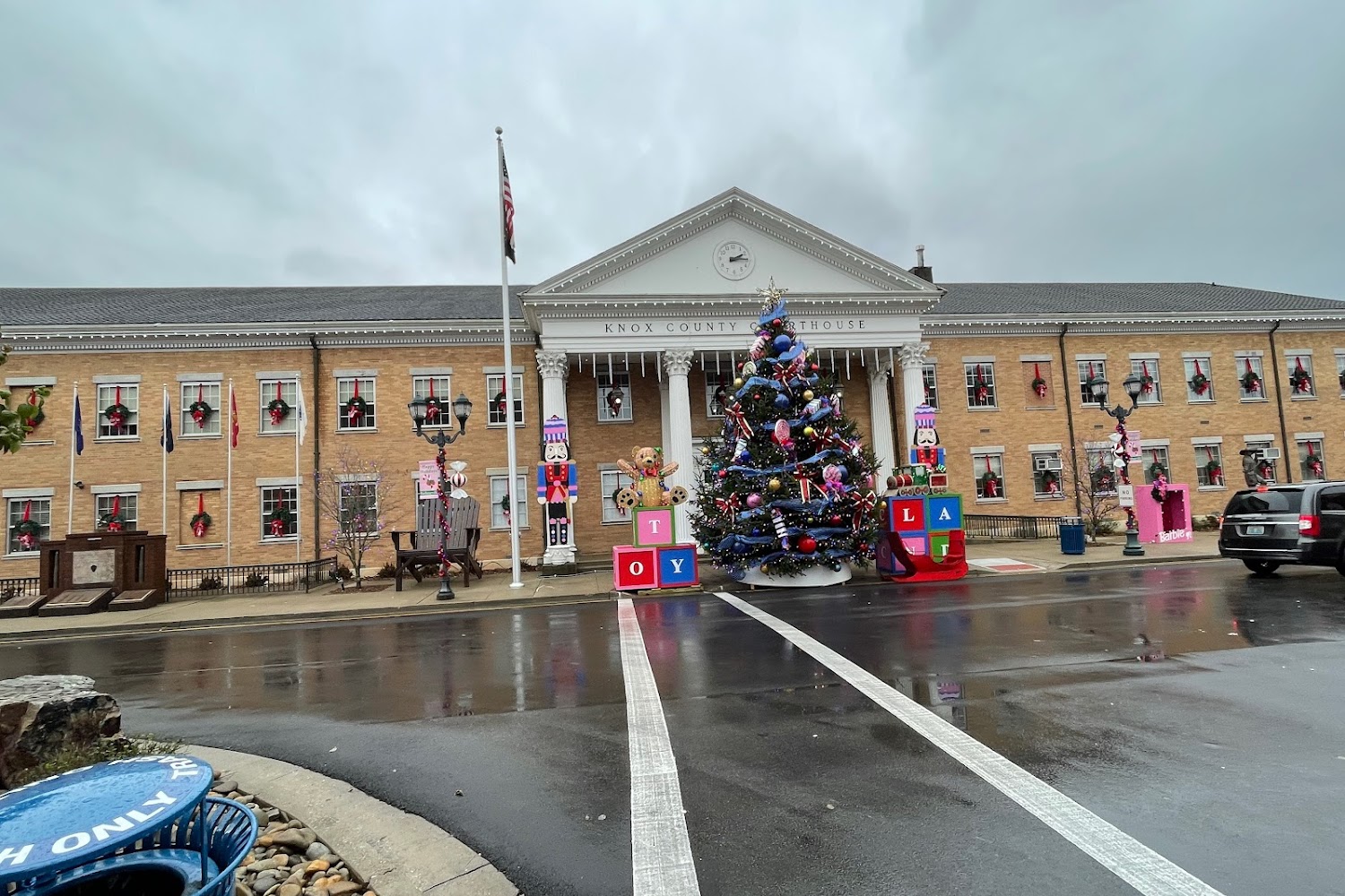 County Clerk's Office (Registration & Title) in Barbourville, KY