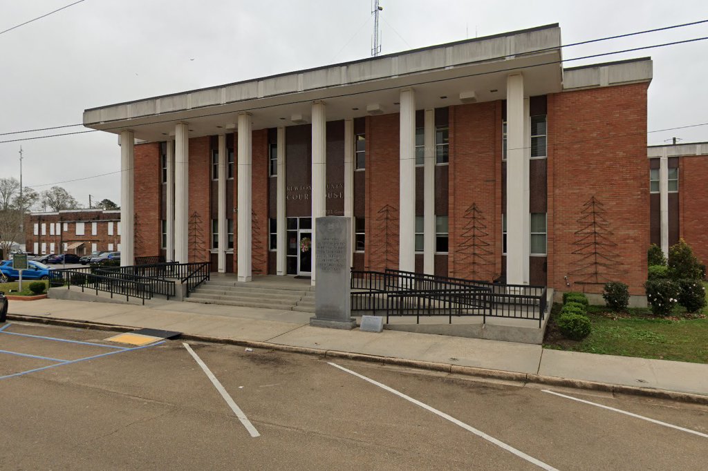 Newton County Tax Collector (Vehicle Registration & Title) in Decatur, MS