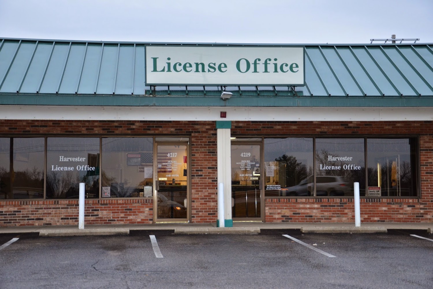 Driver License & Vehicle Registration Office in Saint Charles, MO