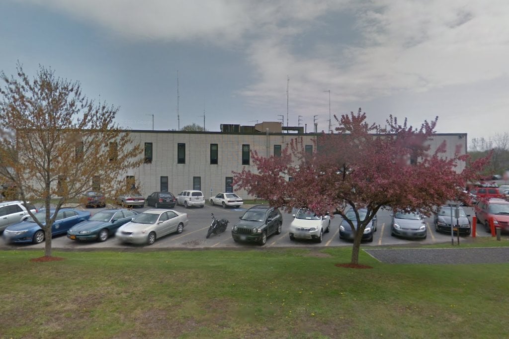 Oswego County DMV Office in Fulton, NY