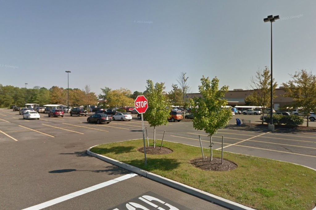 Suffolk County DMV Office in Medford, NY