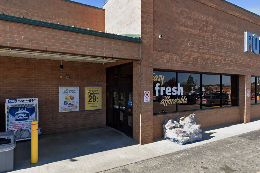 Vehicle & License Plate Office in Oxford, NC