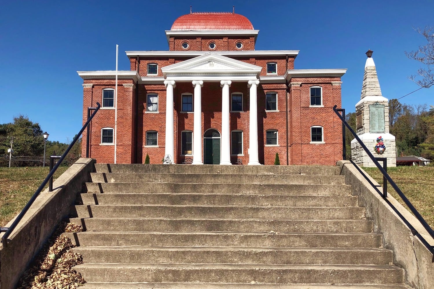 Vehicle & License Plate Office in Jefferson, NC