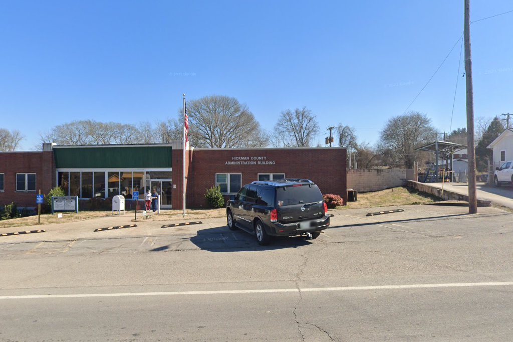 Hickman County Clerk MV Services in Centerville, TN