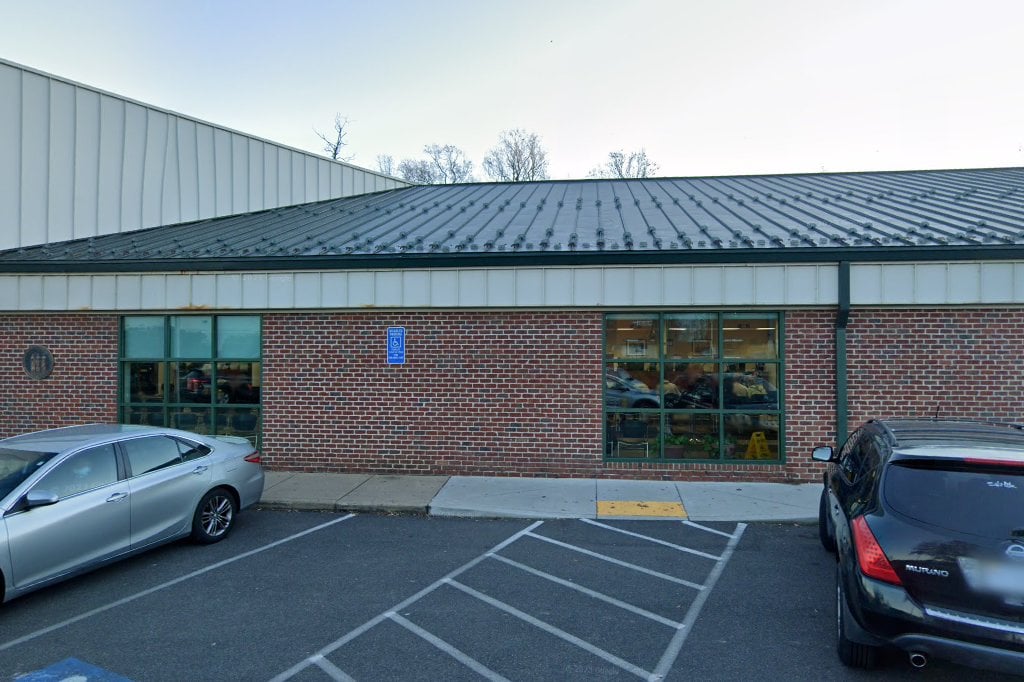 DMV Customer Service Center in Arlington, VA